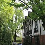 Bed Breakfast Hotel Budapest Szálloda