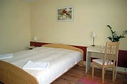 Bed Breakfast Hotel Budapest Отель 2*